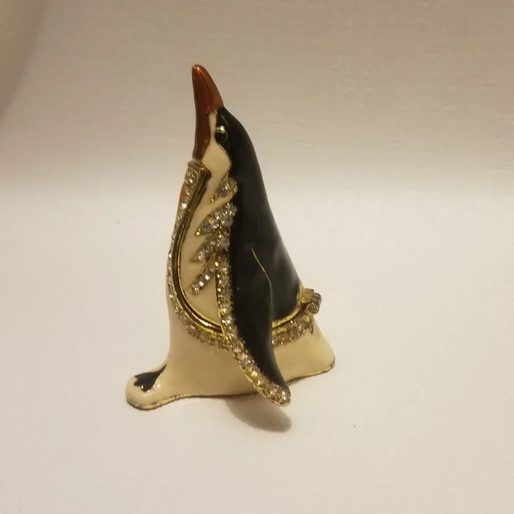 Gorgeous bedazzled penguin-shaped trinket box - Picture 4 of 9